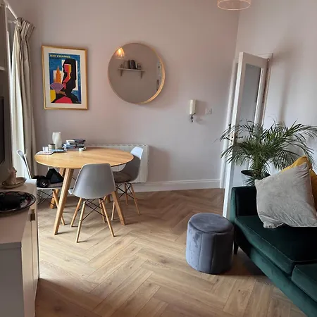 Διαμέρισμα Modern Georgian *